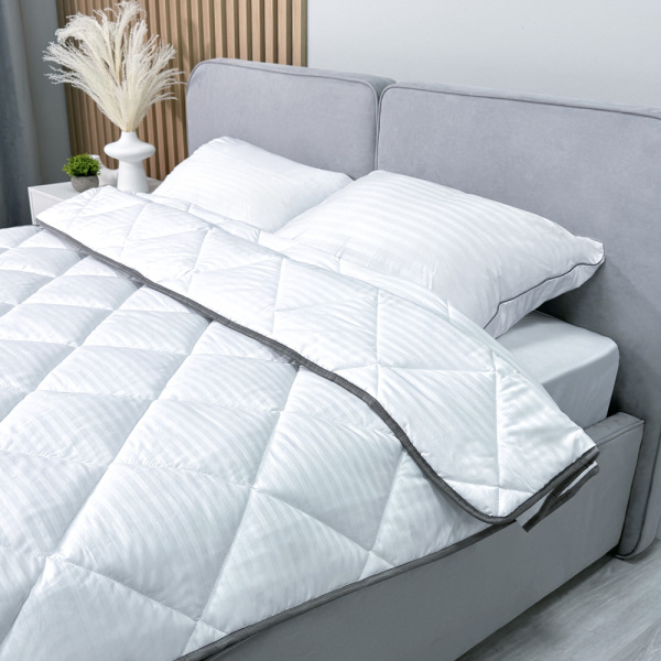 Фото Одеяло Vella «Satin Prime»